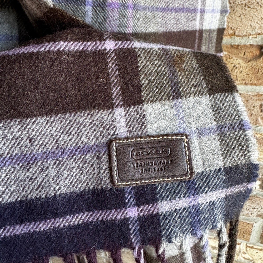 COACH Plum Plaid Tweed Wool Wristlet Scarf - Picture 3 of 7